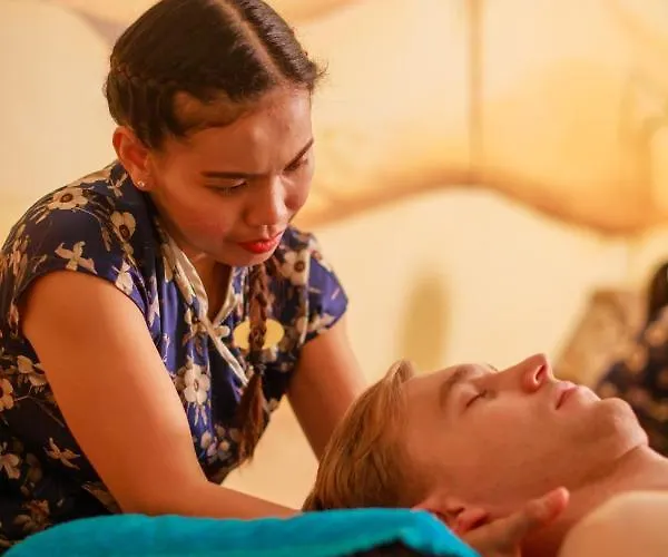 Aqva & מלון רקבר